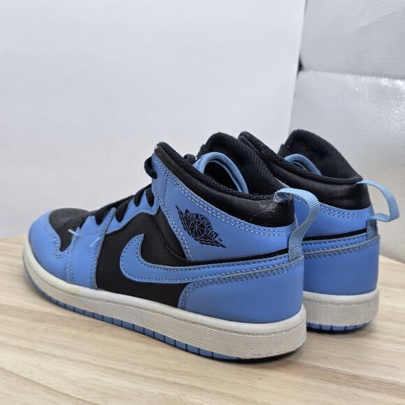 Nike Boys Air Jordan 1 Mid DQ8424-401 Blue Basketball Shoes Sneakers Size 2Y - Picture 7 of 9